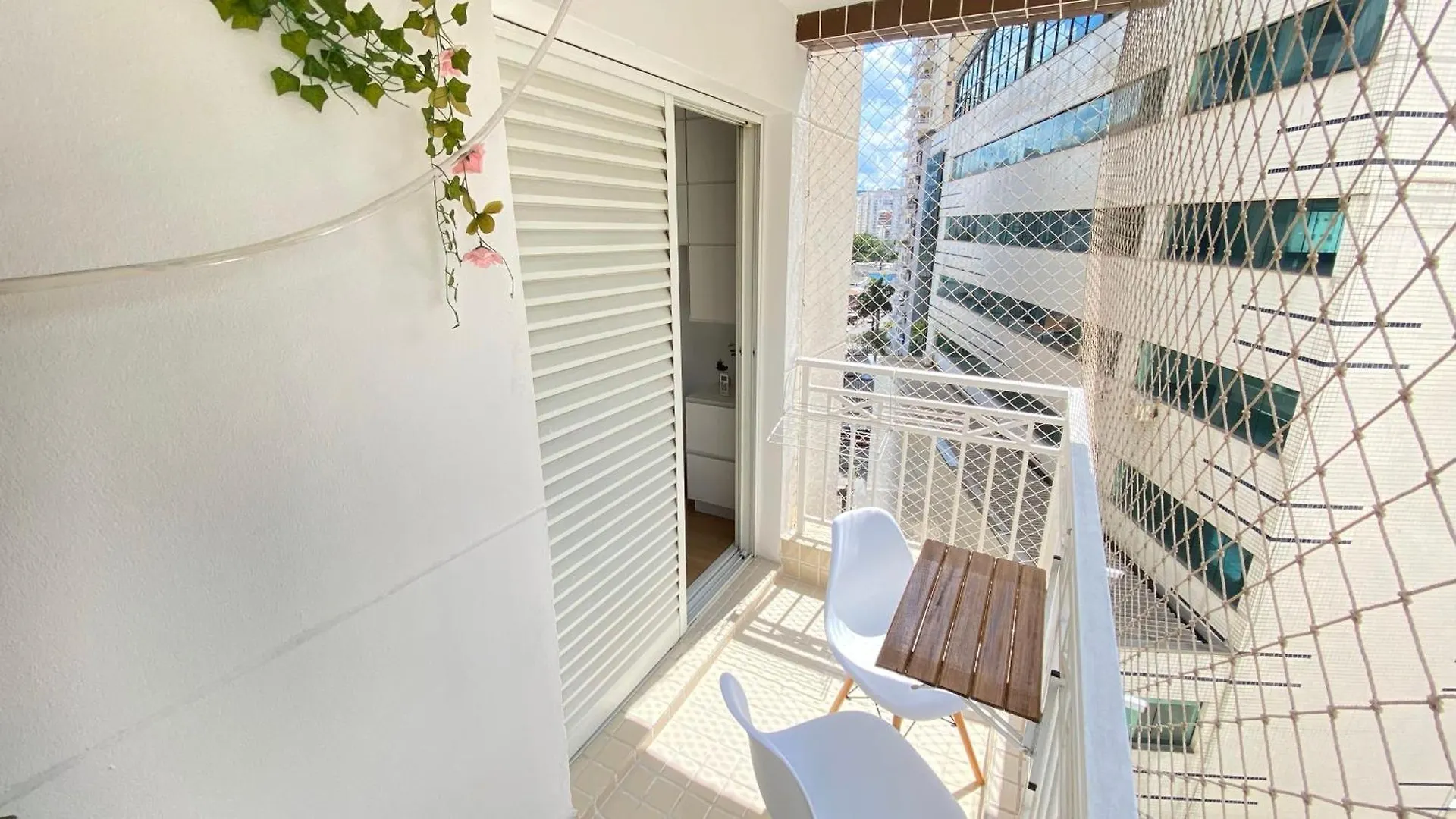 Apartment Jacuzzi, Ac, Vaga, Vila Olimpia | Brazilian Corner Sao Paulo Brazil